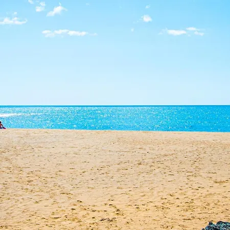 Turquesa Beach&pool * بلايا هوندا