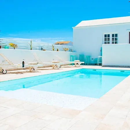 Turquesa Beach&pool 公寓