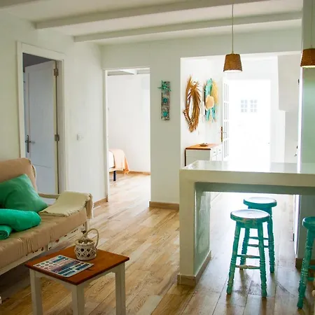 Apartmán Turquesa Beach&pool Playa Honda (Lanzarote)