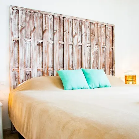 Turquesa Beach&pool * Playa Honda (Lanzarote)