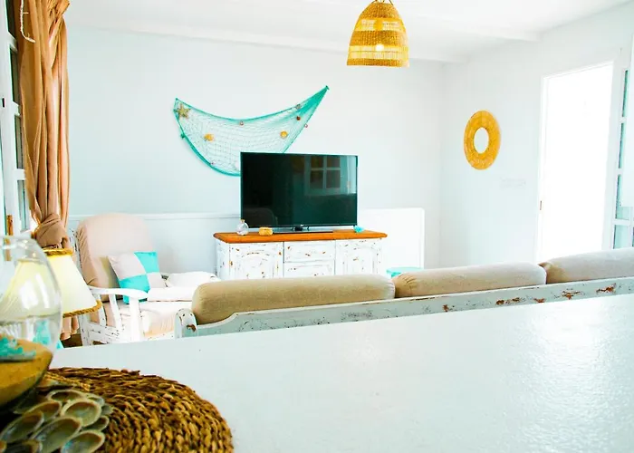 Turquesa Beach&pool Playa Honda (Lanzarote)